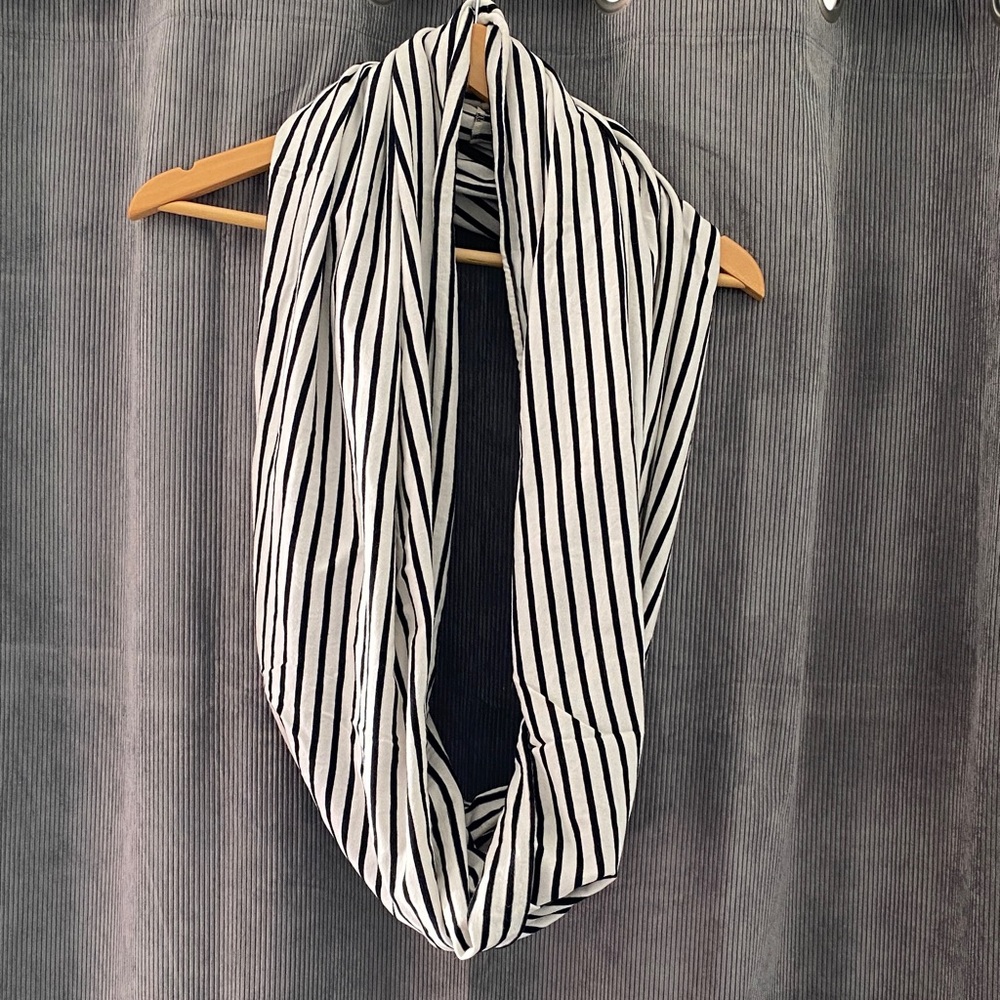 American Apparel Black and White Striped Scarf